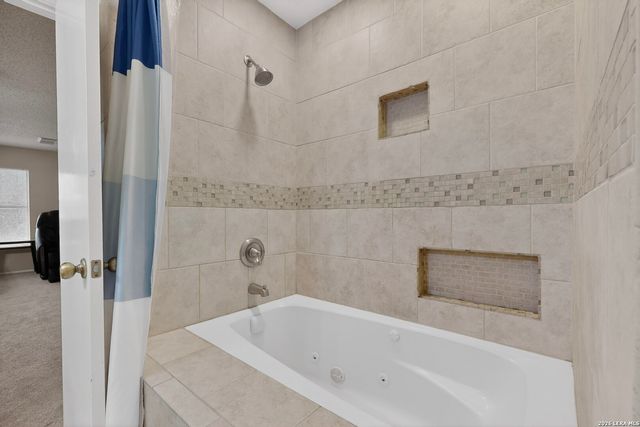 11329 REDLANDS PARK DR, San Antonio, TX 78249