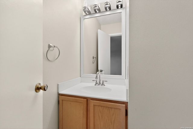 11329 REDLANDS PARK DR, San Antonio, TX 78249