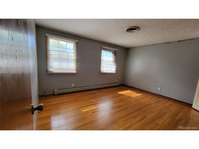 1418 Spencer St, Longmont, CO 80501