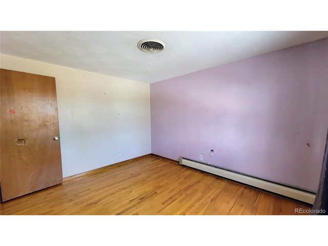 1418 Spencer St, Longmont, CO 80501