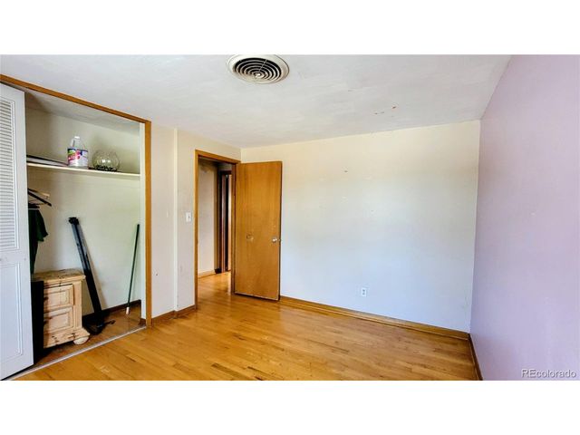 1418 Spencer St, Longmont, CO 80501