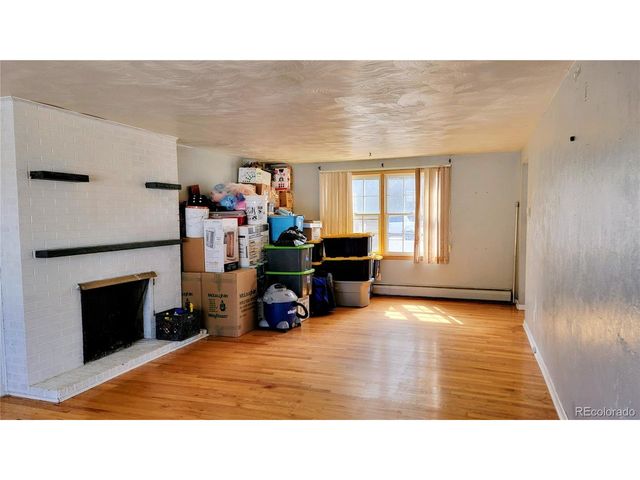 1418 Spencer St, Longmont, CO 80501