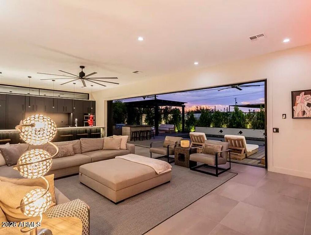 1512 E NORTHERN ACCESS Road, Phoenix, AZ 85020 — photo 4