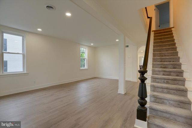 1977 DIVISION HWY, Ephrata, PA 17522