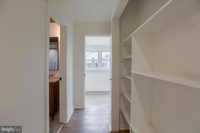 1977 DIVISION HWY, Ephrata, PA 17522