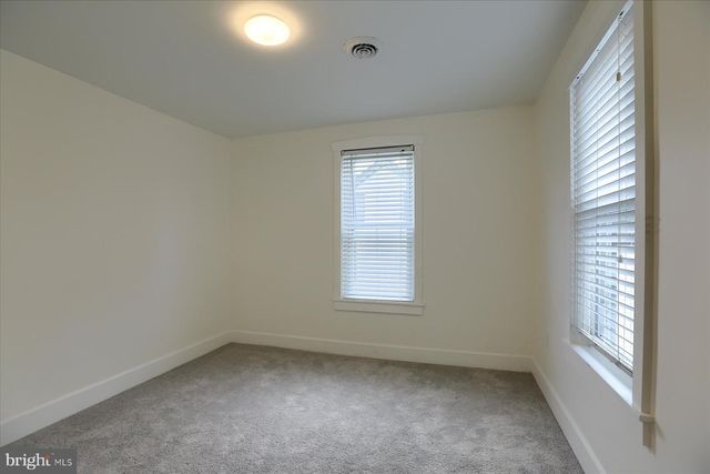 1977 DIVISION HWY, Ephrata, PA 17522