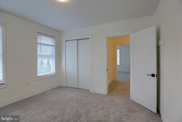 1977 DIVISION HWY, Ephrata, PA 17522