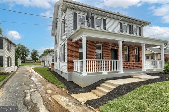 1977 DIVISION HWY, Ephrata, PA 17522
