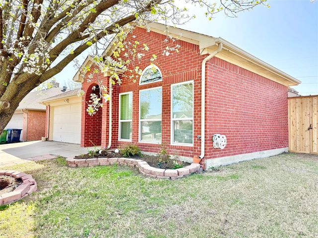 7006 Pickford Court, Arlington, TX 76001