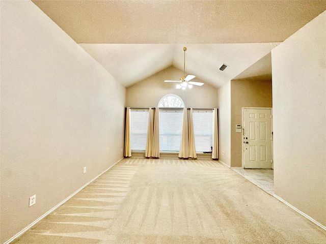 7006 Pickford Court, Arlington, TX 76001