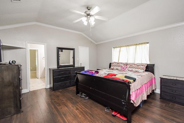 3715 Golders Green Drive, Houston, TX 77082