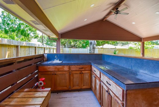 3715 Golders Green Drive, Houston, TX 77082