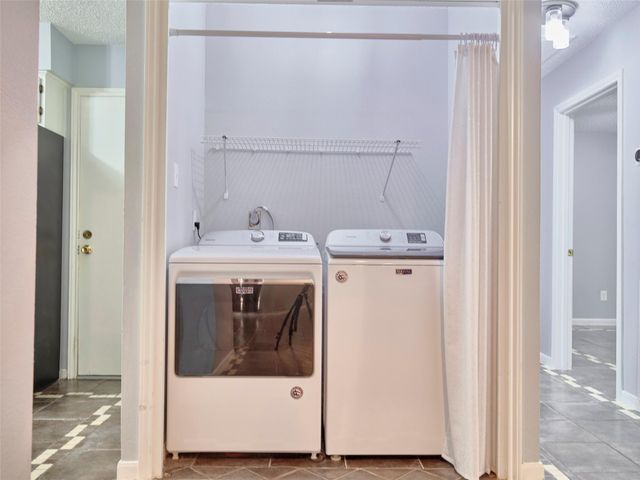 1520 Crestmont Street, Wharton, TX 77488