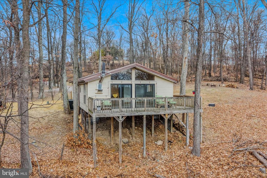 384 TRAPPER RIDGE LN, Hedgesville, WV 25427