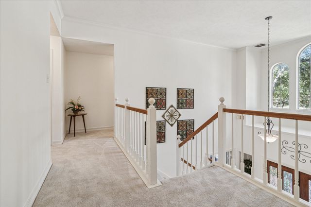 2200 Southern Oak Drive, Irving, TX 75063