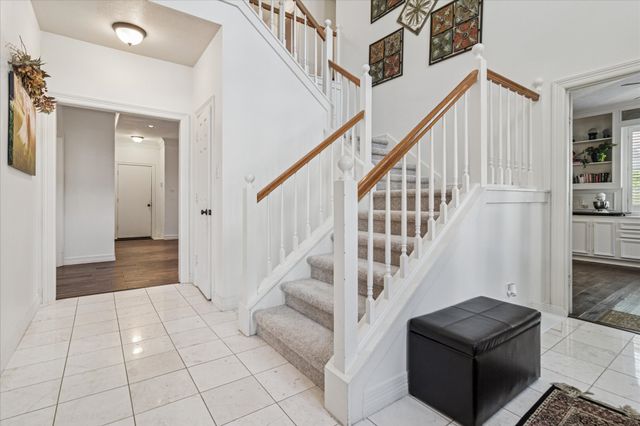 2200 Southern Oak Drive, Irving, TX 75063