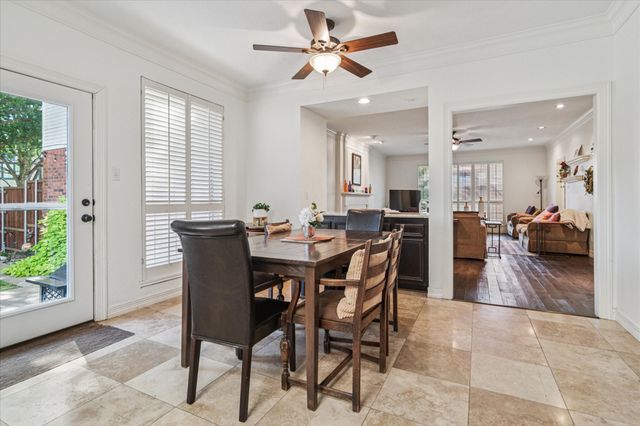 2200 Southern Oak Drive, Irving, TX 75063