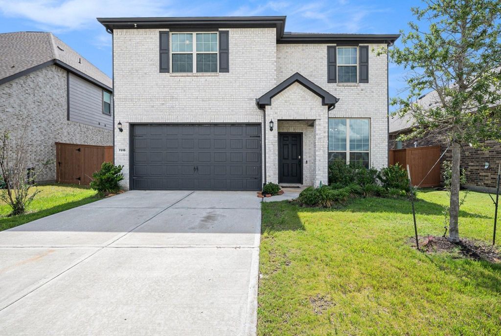 7315 Buckthorn Hollow Trail, Katy, TX 77493