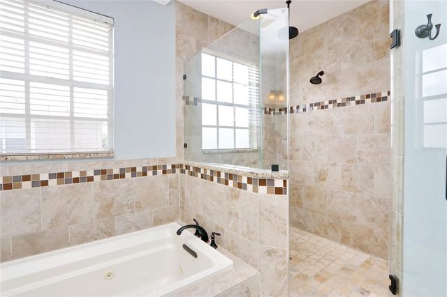 2611 ESPANA COURT, Tampa, FL 33609