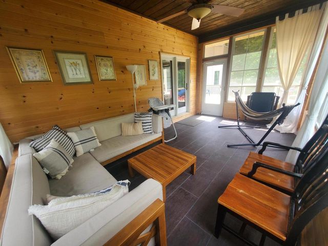 5451 County Highway Tt, Marshall, WI 53559