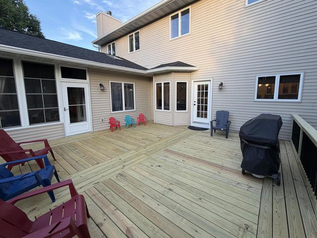 5451 County Highway Tt, Marshall, WI 53559