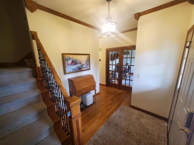5451 County Highway Tt, Marshall, WI 53559