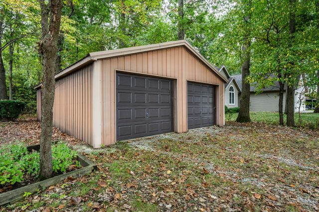 71353 State Line Road, Edwardsburg, MI 49112