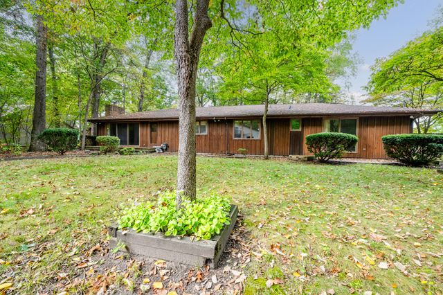 71353 State Line Road, Edwardsburg, MI 49112