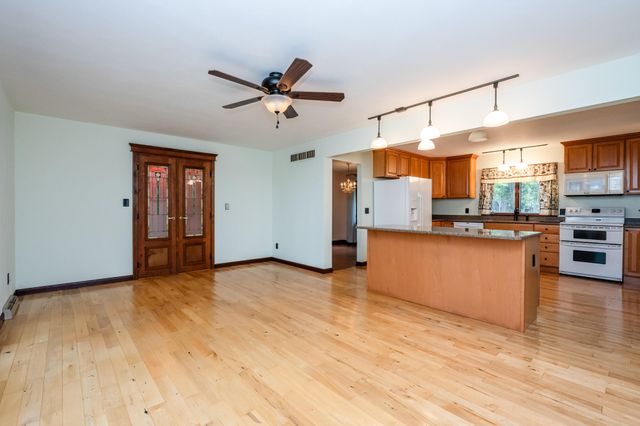 71353 State Line Road, Edwardsburg, MI 49112