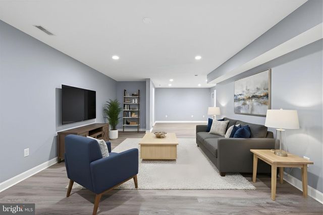 127 KINROSS DR, Winchester, VA 22602