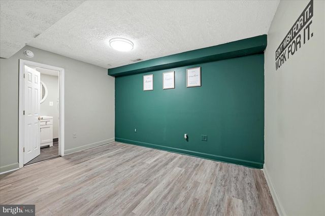 127 KINROSS DR, Winchester, VA 22602