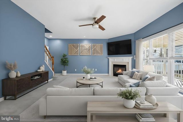 127 KINROSS DR, Winchester, VA 22602