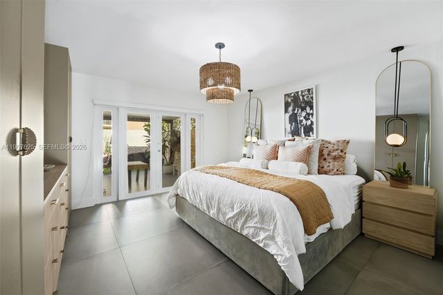 18146 NW 61st Pl, Hialeah, FL 33015