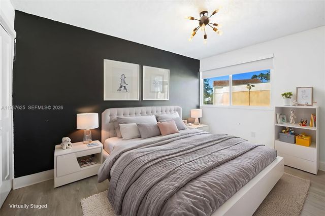 18146 NW 61st Pl, Hialeah, FL 33015