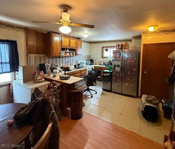 108 Rush Street, Elyria, OH 44035