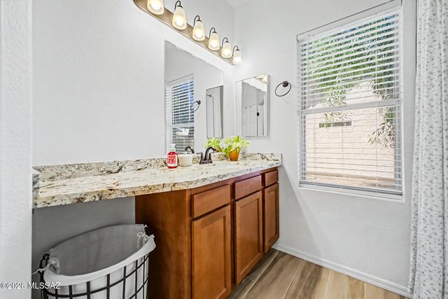 9951 E Paseo San Bruno, Tucson, AZ 85747