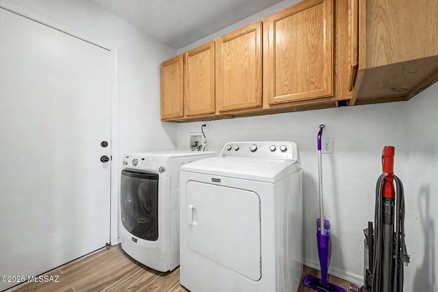 9951 E Paseo San Bruno, Tucson, AZ 85747