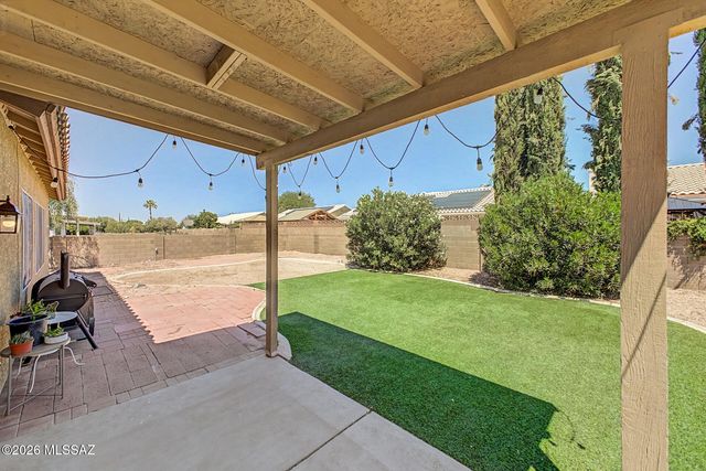 9951 E Paseo San Bruno, Tucson, AZ 85747