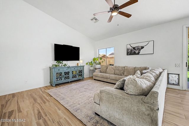 9951 E Paseo San Bruno, Tucson, AZ 85747