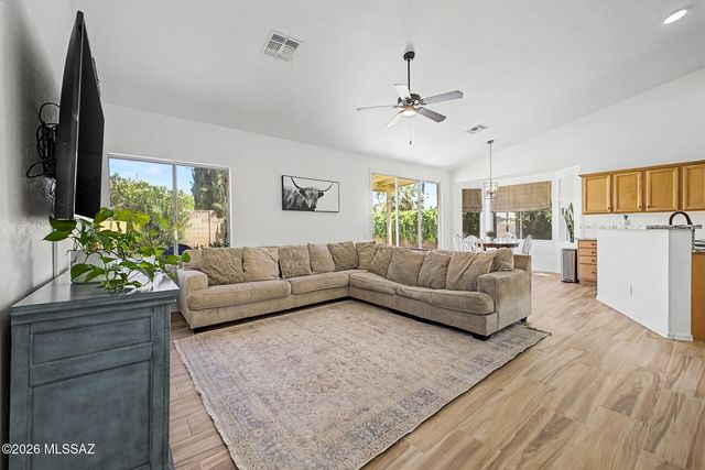 9951 E Paseo San Bruno, Tucson, AZ 85747