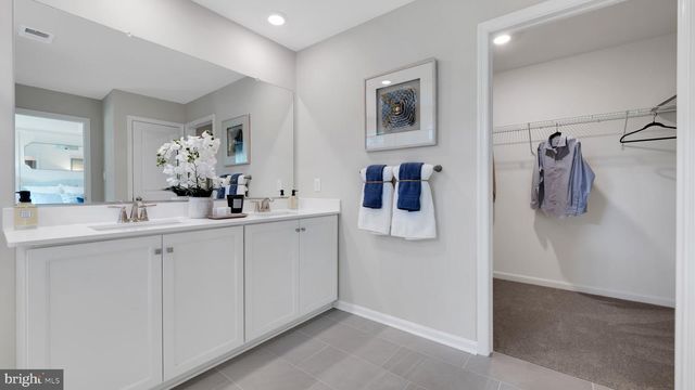 3049 MARTHA WAY, Pennsburg, PA 18073