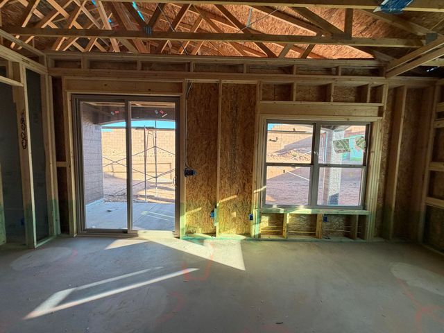 6911 Ava Road NE, Rio Rancho, NM 87144