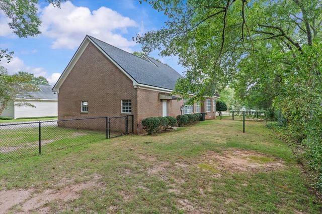 1914 Clark St, Dothan, AL 36301