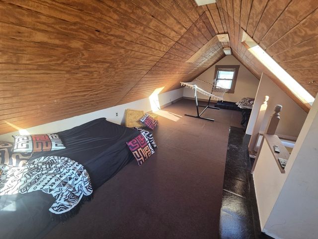 35 Wright St, Stoneham, MA 02180