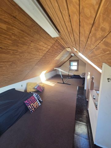 35 Wright St, Stoneham, MA 02180