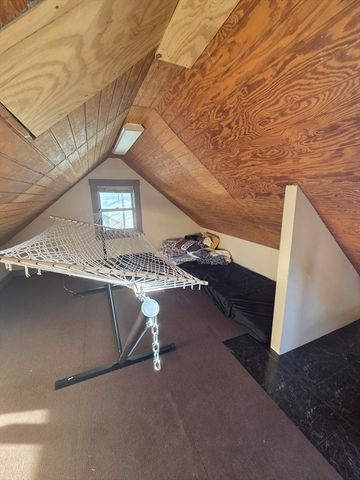 35 Wright St, Stoneham, MA 02180