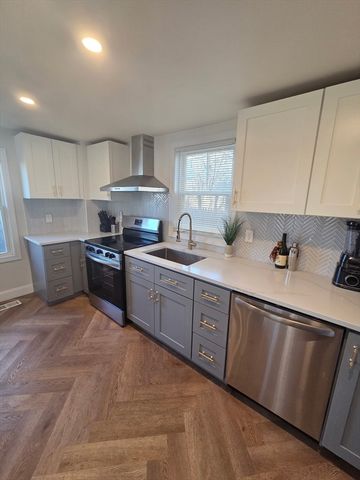 35 Wright St, Stoneham, MA 02180