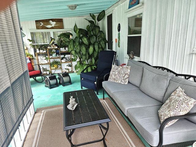 35 Boundary Lane, Geiger Key, FL 33040