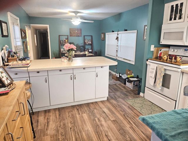 35 Boundary Lane, Geiger Key, FL 33040