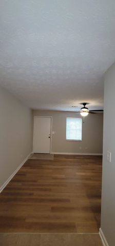 2888 NW Parrott Avenue A, Atlanta, GA 30318